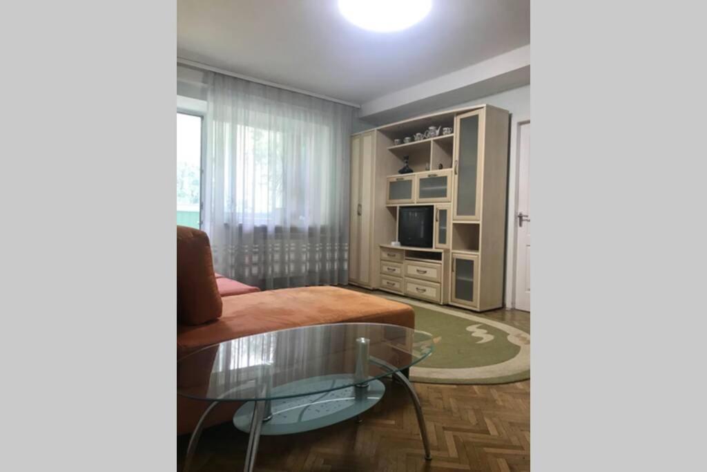 Уютненькая Квартирка Kiev Exterior foto