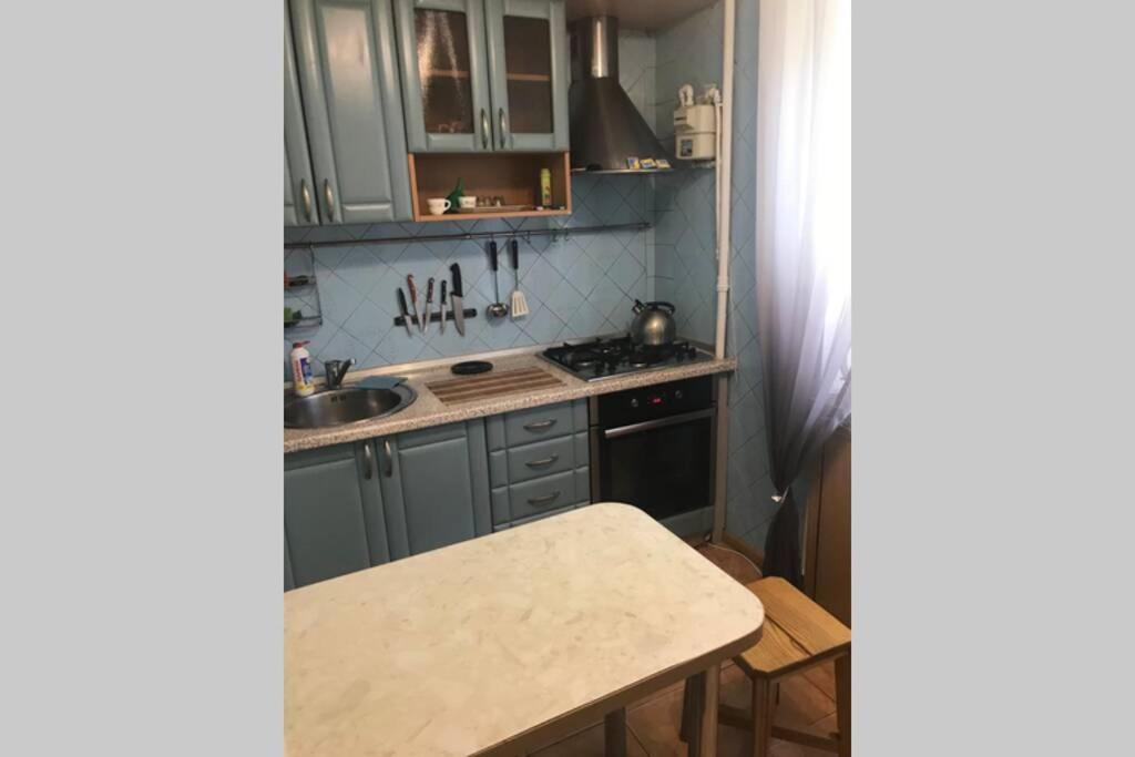 Уютненькая Квартирка Kiev Exterior foto